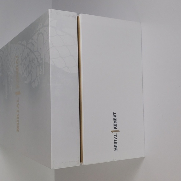 Mortal Kombat Kollector's Edition Figure /Game for X Box series X - Picture 13 of 15